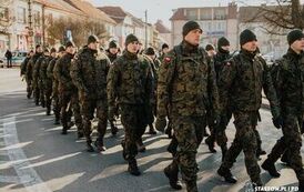 VI MARSZ POWSTAŃC&Oacute;W STYCZNIOWYCH STASZ&Oacute;W - KUROZWĘKI  w Roku Jubileuszowym 500 - lecia miasta Staszowa (21.02.2025 r.) 50