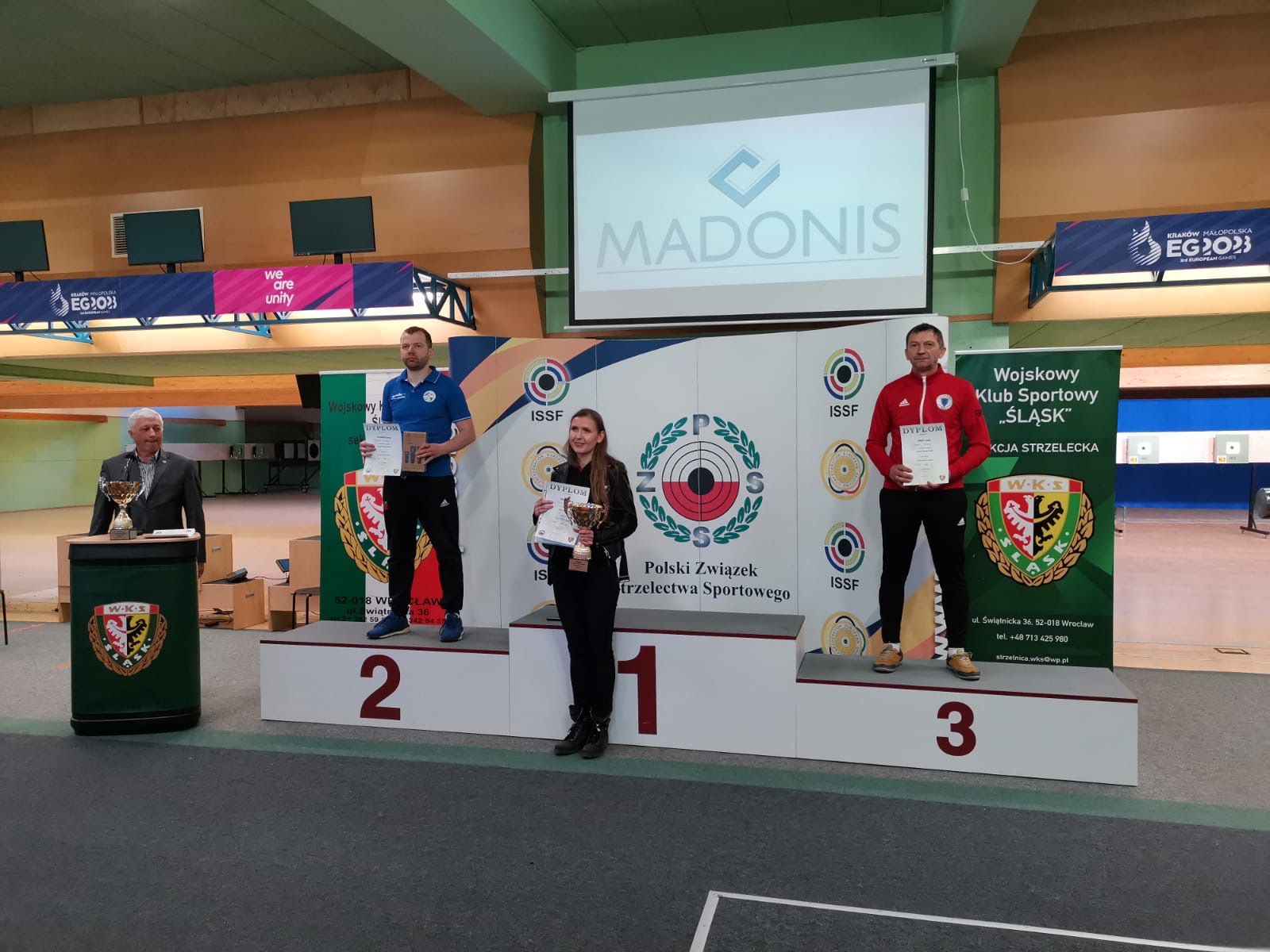 podium na&nbsp;zawodach