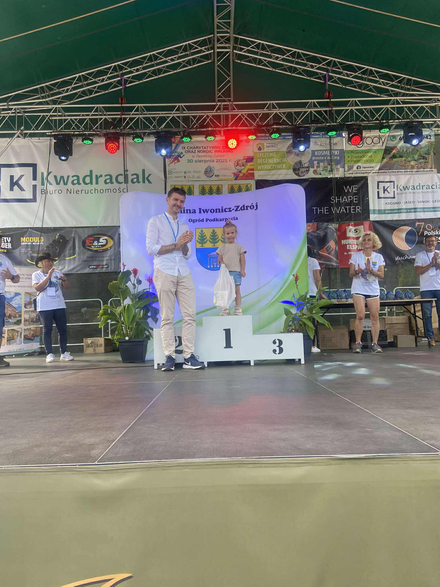 IX Charytatywny Cross Iwonicz-Zdr&oacute;j &ndash; biegi, Nordic Walking, rodzinna zabawa