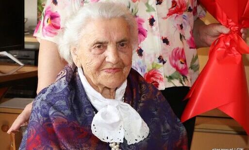 Zdjęcie do Wyjątkowy Jubileusz - Pani Stanisława ukończyła 100 lat!