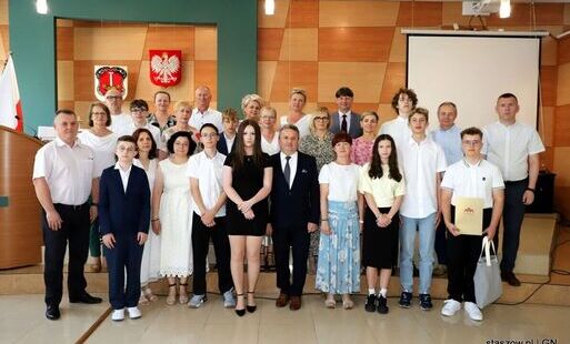 Zdjęcie do Laureaci i finaliści konkurs&oacute;w przedmiotowych uhonorowani