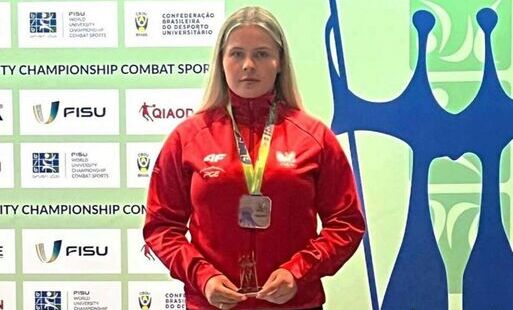 Zdjęcie do Wiktoria Krawczyk ze Staszowa z brązowym medalem Akademickich Mistrzostw Świata