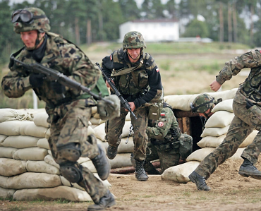na zdjęciu ilustracja poglądowa przedstawiająca ćwiczenia wojskowe